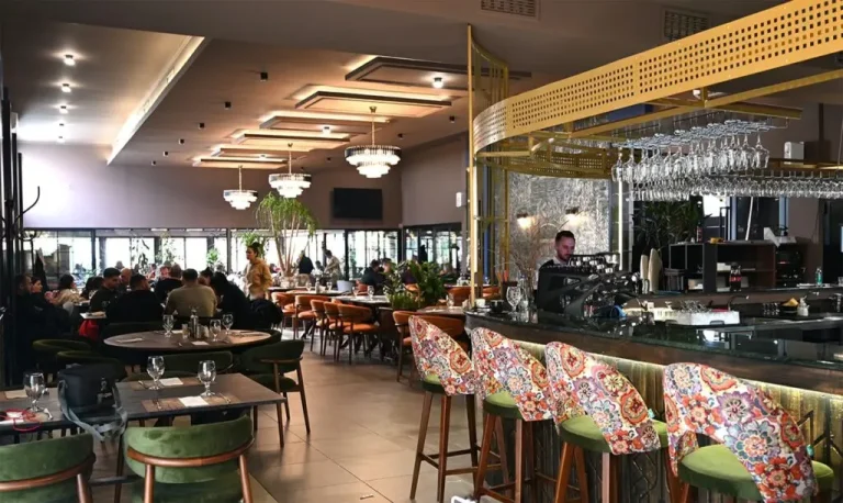 Restaurant Korzo1 1024x611 1 768x458